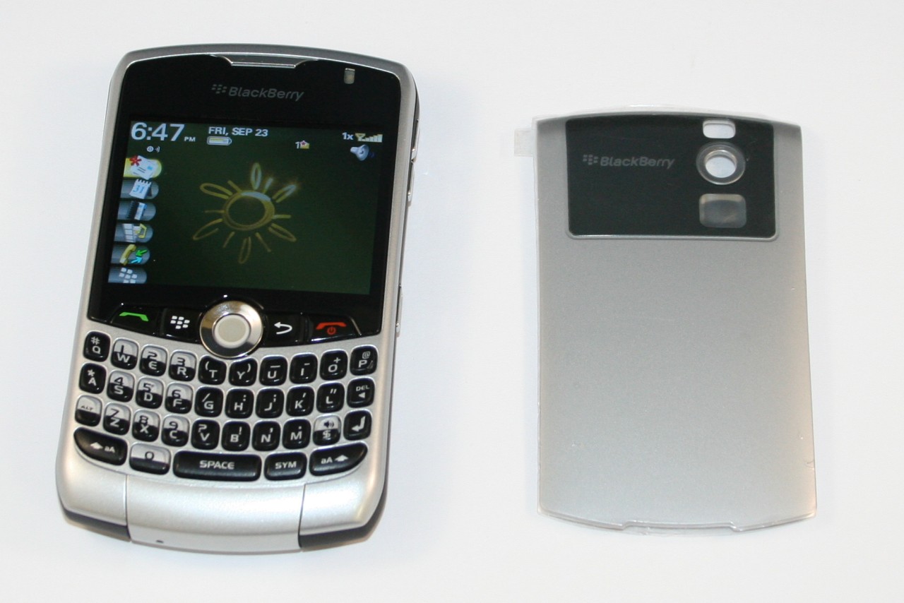 Sprint Blackberry 8330 Curve phone (no contract required) 9 colors. 30