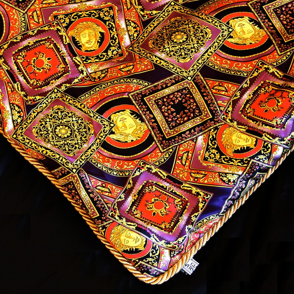 Gianni Versace Medusa Silk Throw Blanket 60" Extremely Rare Limited