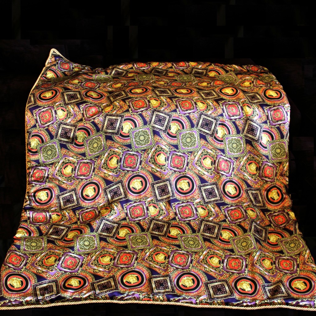 Gianni Versace Medusa Silk Throw Blanket 60" Extremely Rare Limited
