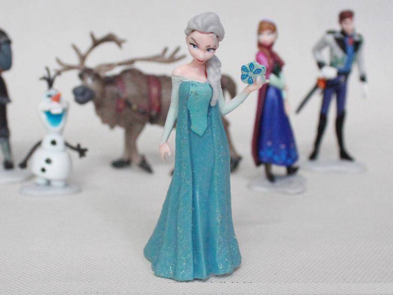 anna doll with sven and olaf