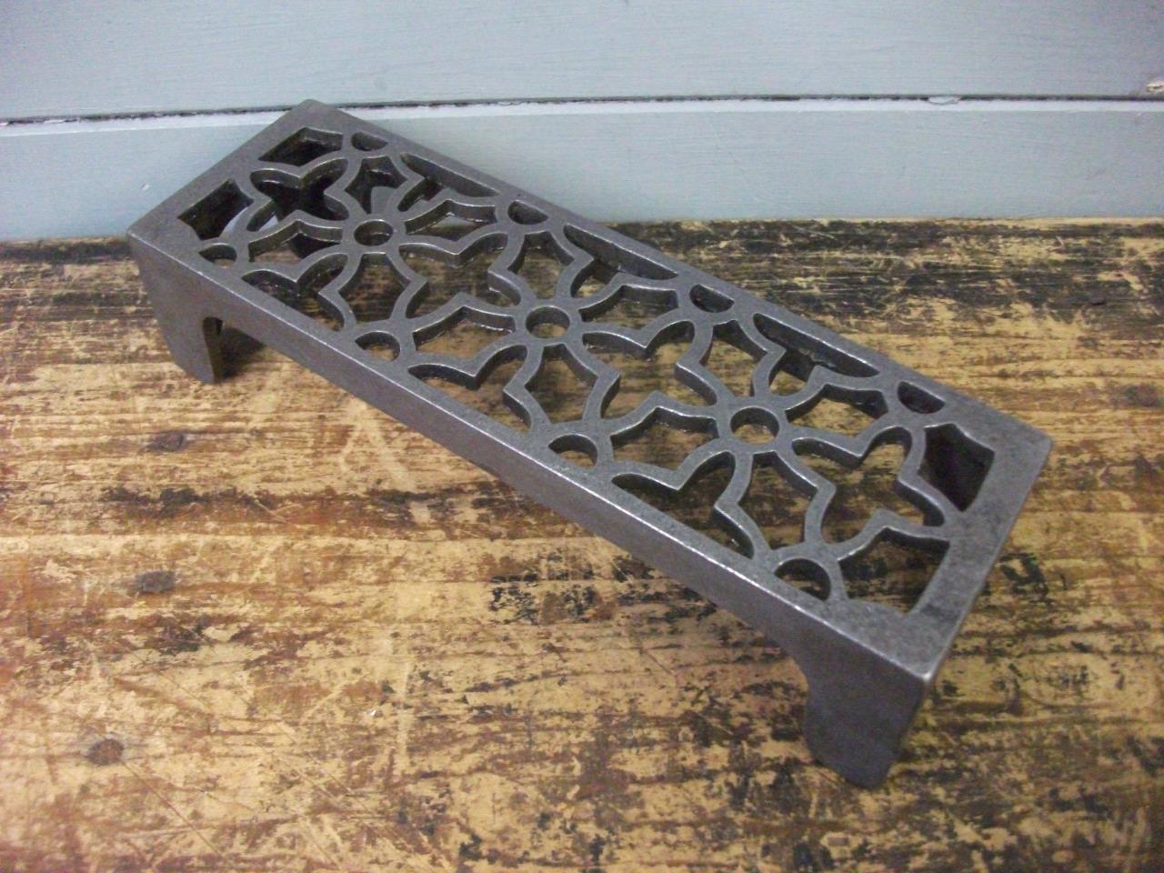 Quality Cast Iron air Brick Vent Victorian ornate metric