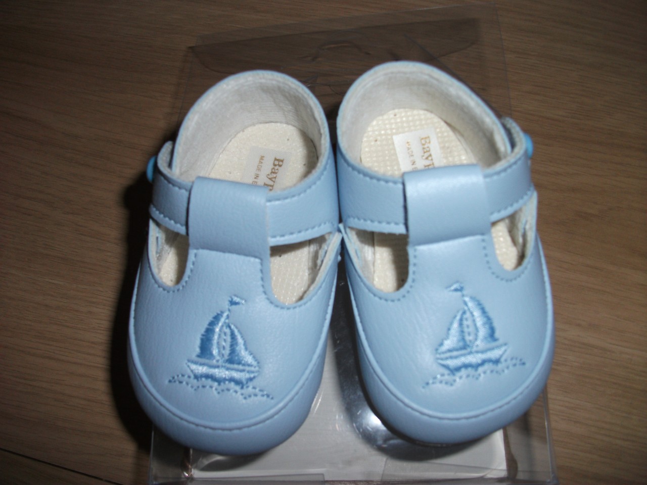 BABY BOY BAYPODS SHOES BRAND NEW IN BOX~3/6 MONTHS