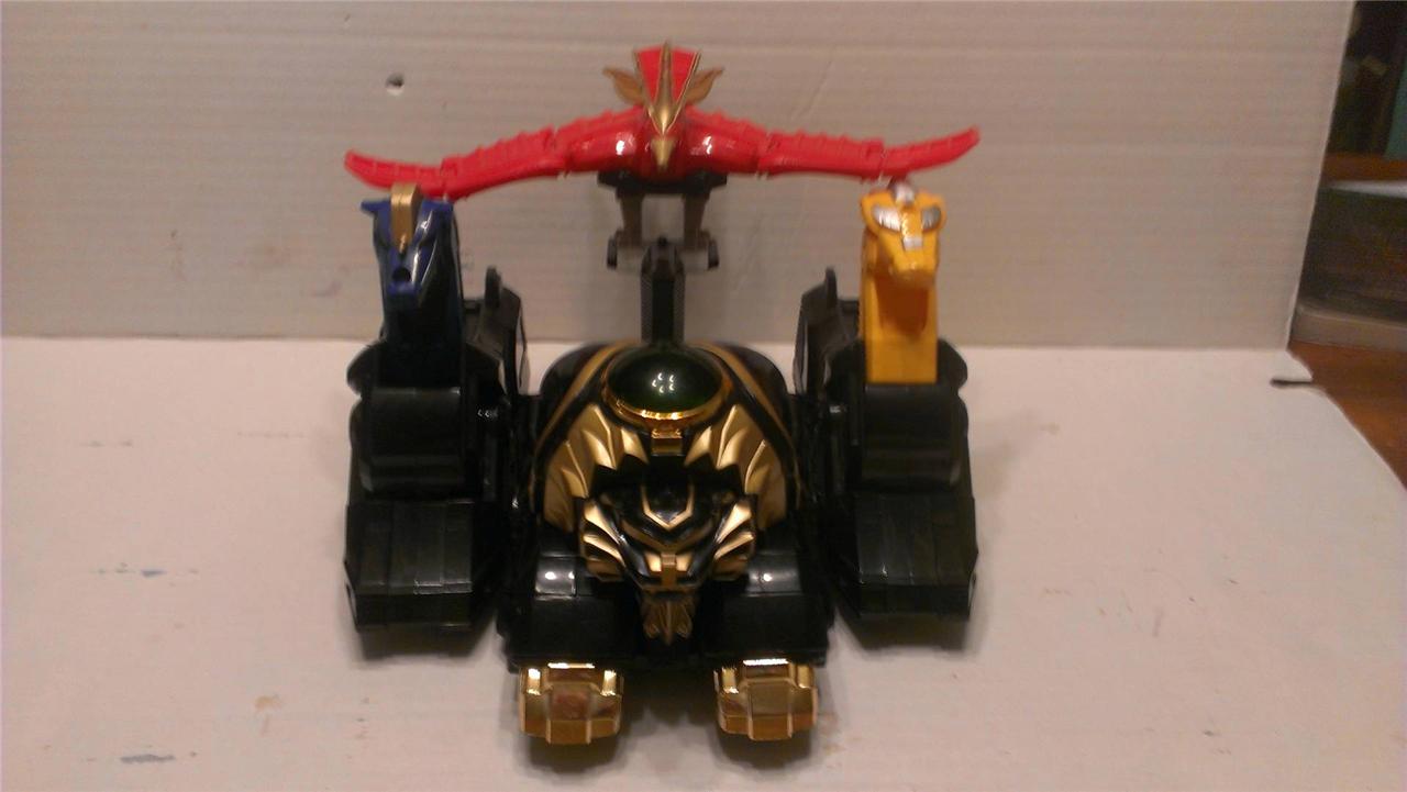 mighty morphin power rangers deluxe megazord