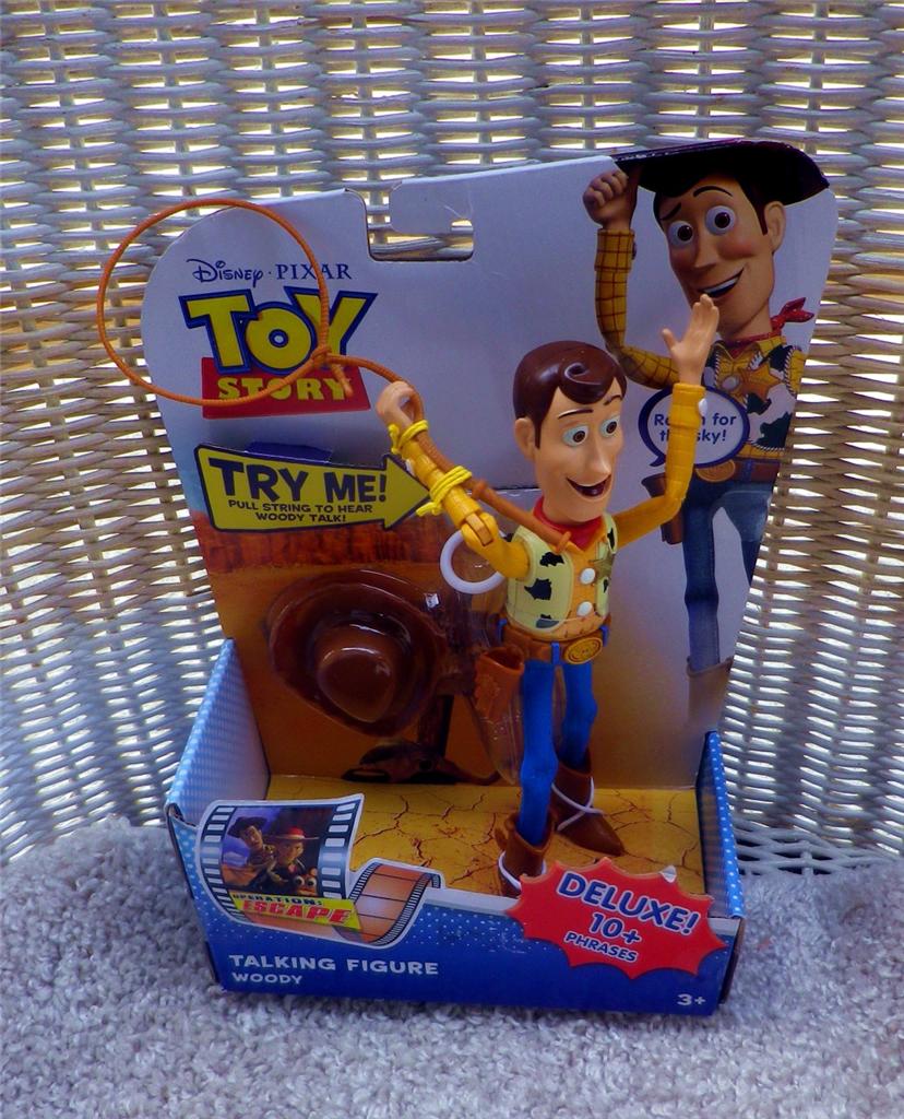 DISNEY PULL STRING TOY STORY 3 TALKING WOODY FIQURE 10+ PHRASES NEWIN