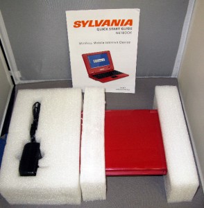 Sylvania Netbook Red SYNET07526 R Z Tested Working Wireless Mobile