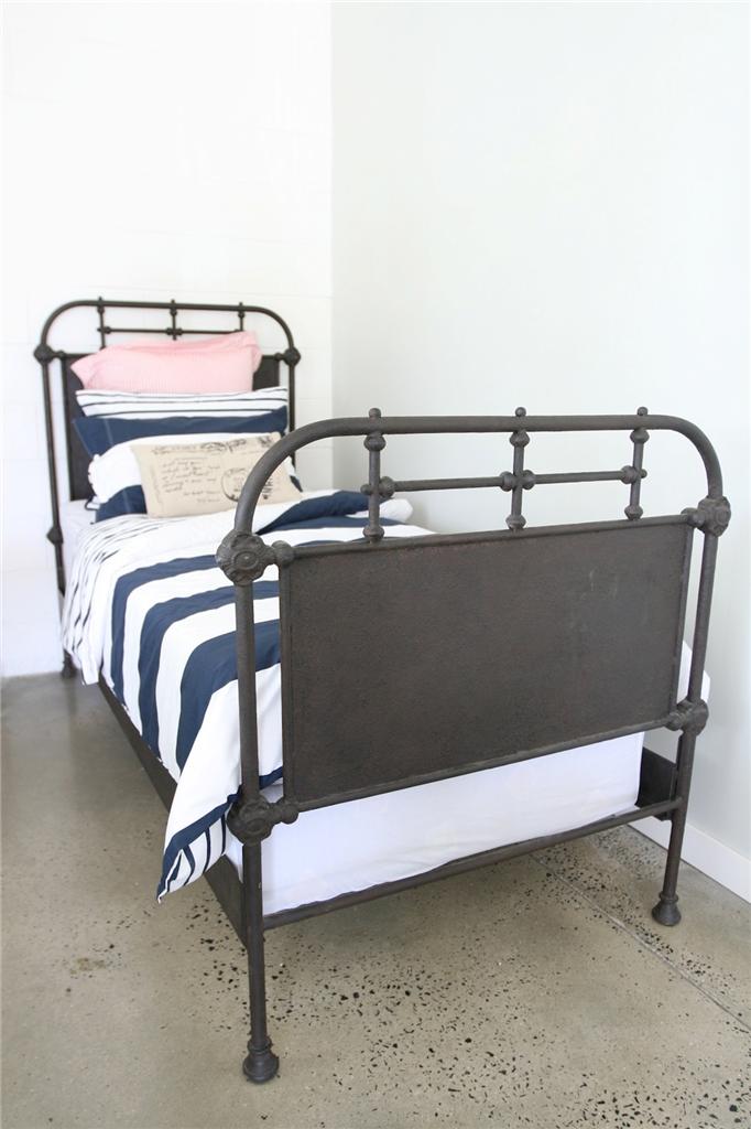 Dating cast iron beds