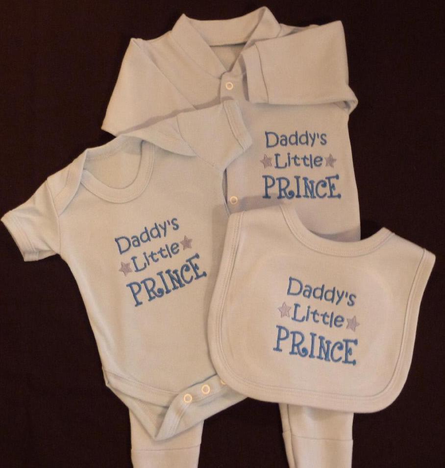 Daddy's Little Prince Baby Clothes Set Grow Vest Bib Boy Funny Gift