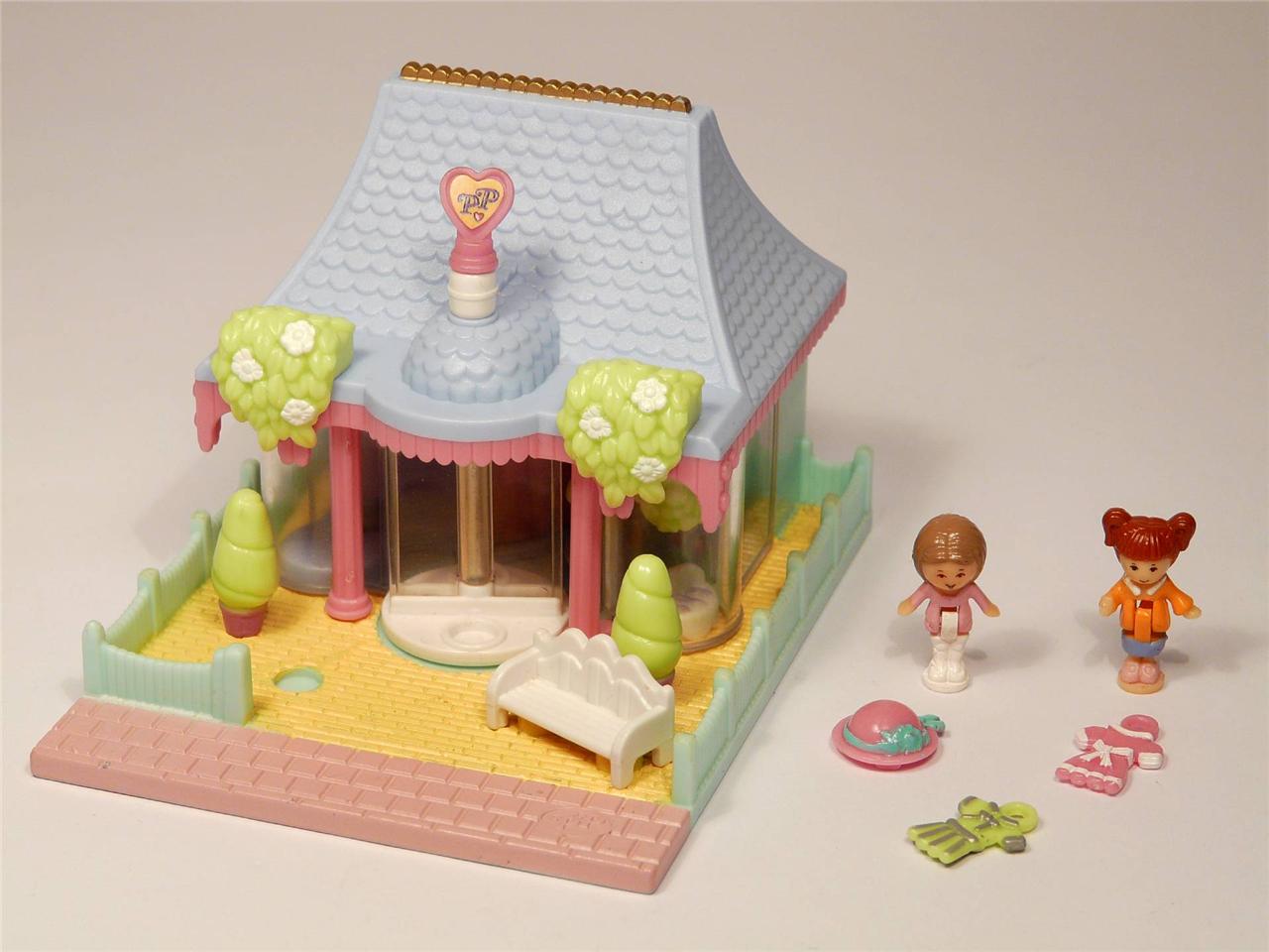 POLLY POCKET VINTAGE DRESS SHOP WITH DOLLS/FIGURES 1995 BLUEBIRD TOYS
