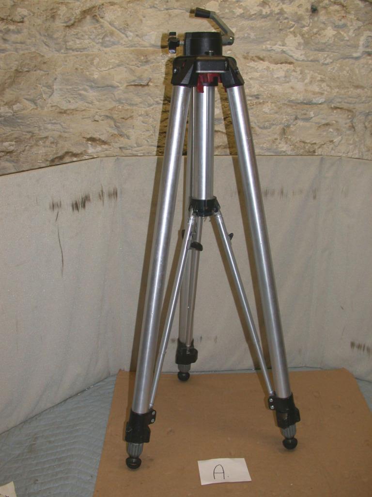 BOGEN MANFROTTO 3050 Heay Duty Professional Tripod eBay