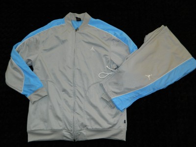 michael jordan warm up suit