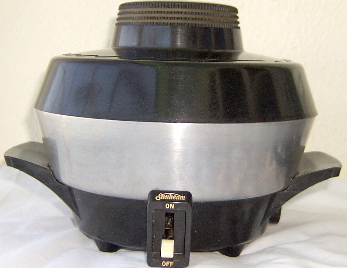 50's Sunbeam Automatic Electric Egg Cooker+Accessories,VGC,Works Great