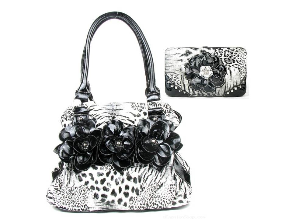 Western Pink Camouflage Camo Mossy Oak Flower Purse Handbag Wallet