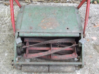 Qualcast and Suffolk Punch Manuals - Lawn Mowers