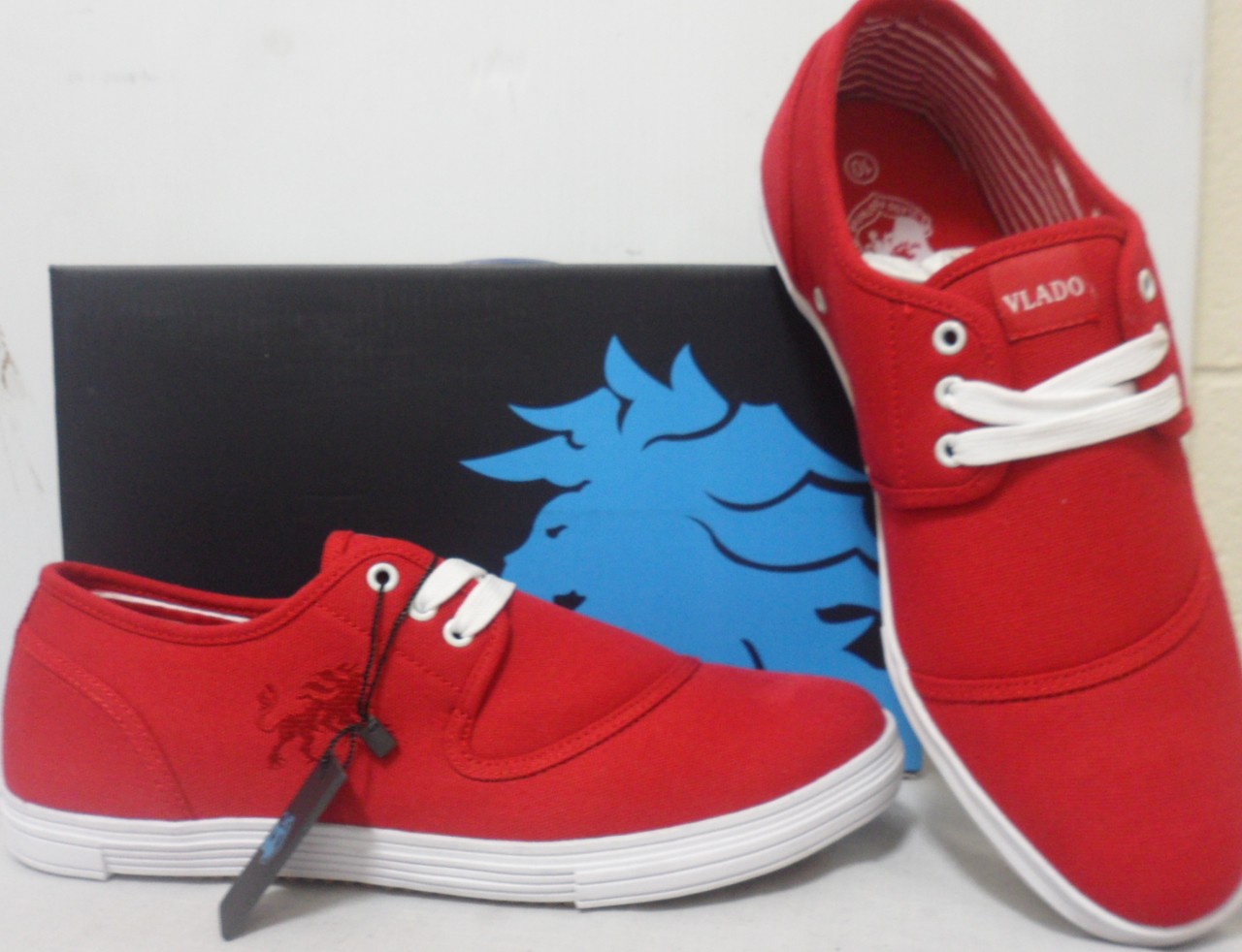 Vlado Shoes Store