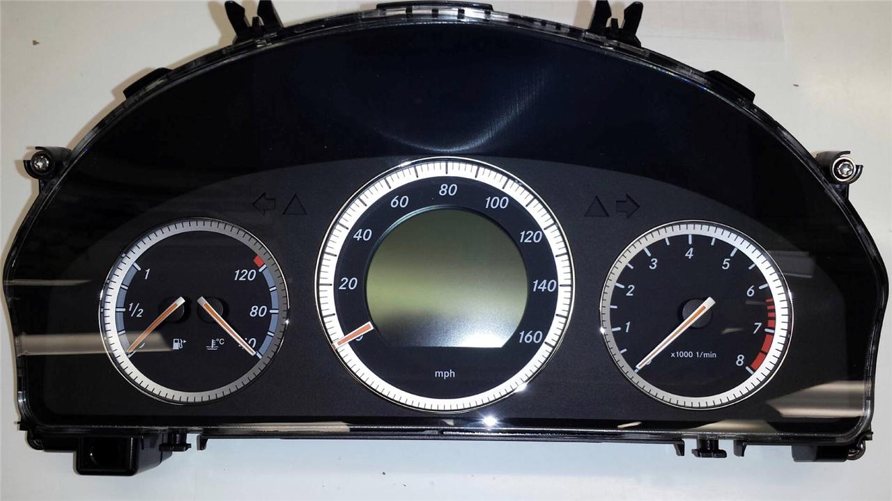2008 Mercedes C Class C230 C300 C350 Speedometer Instrument Cluster