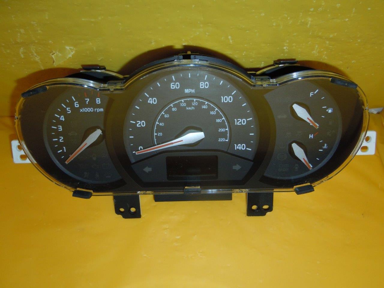 2012 2013 2014 Kia Rio Speedometer Instrument Cluster Dash Panel Gauges