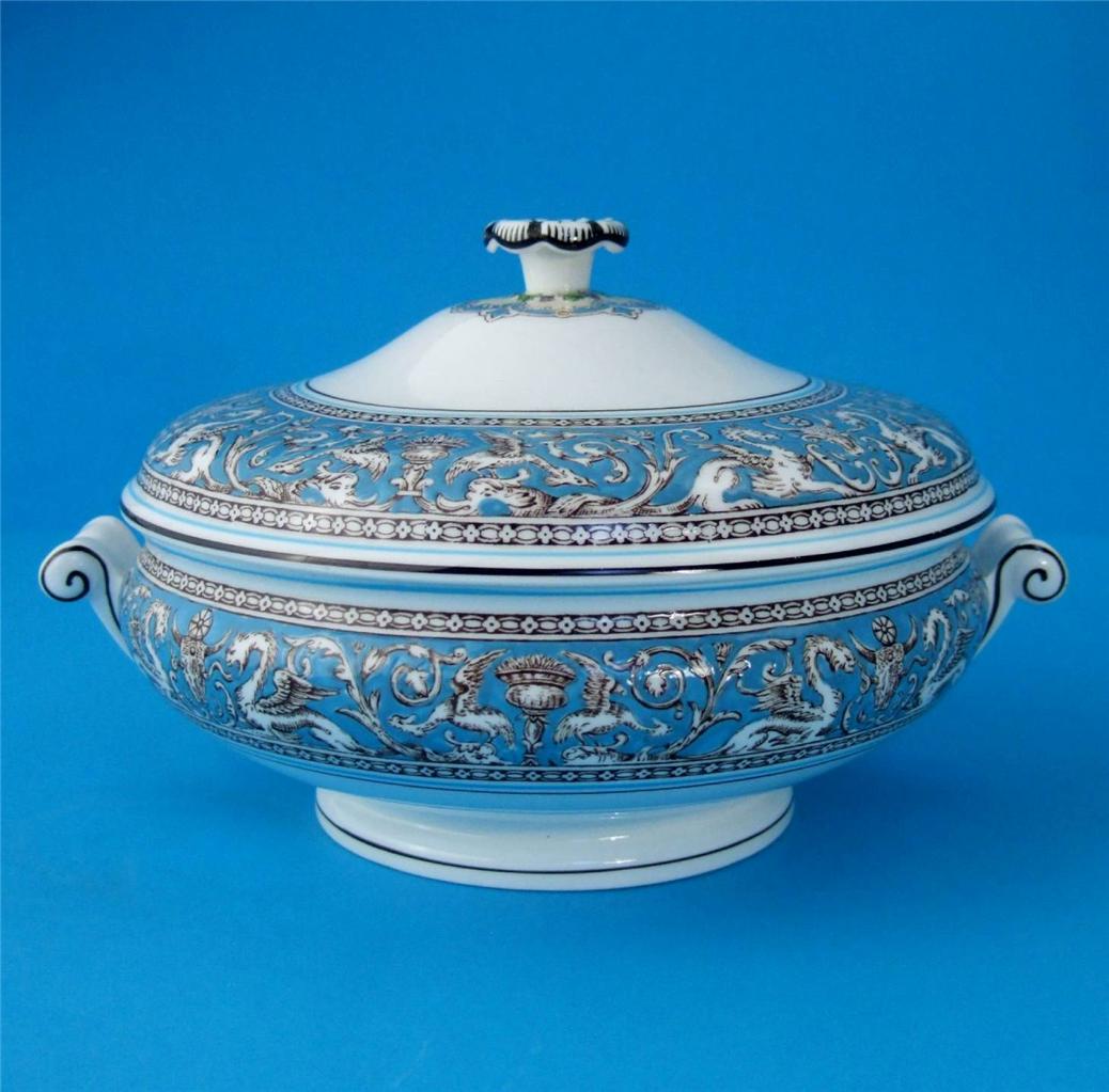 Wedgwood Florentine Turquoise W2714 / Choice of Soup Bowls, Plates