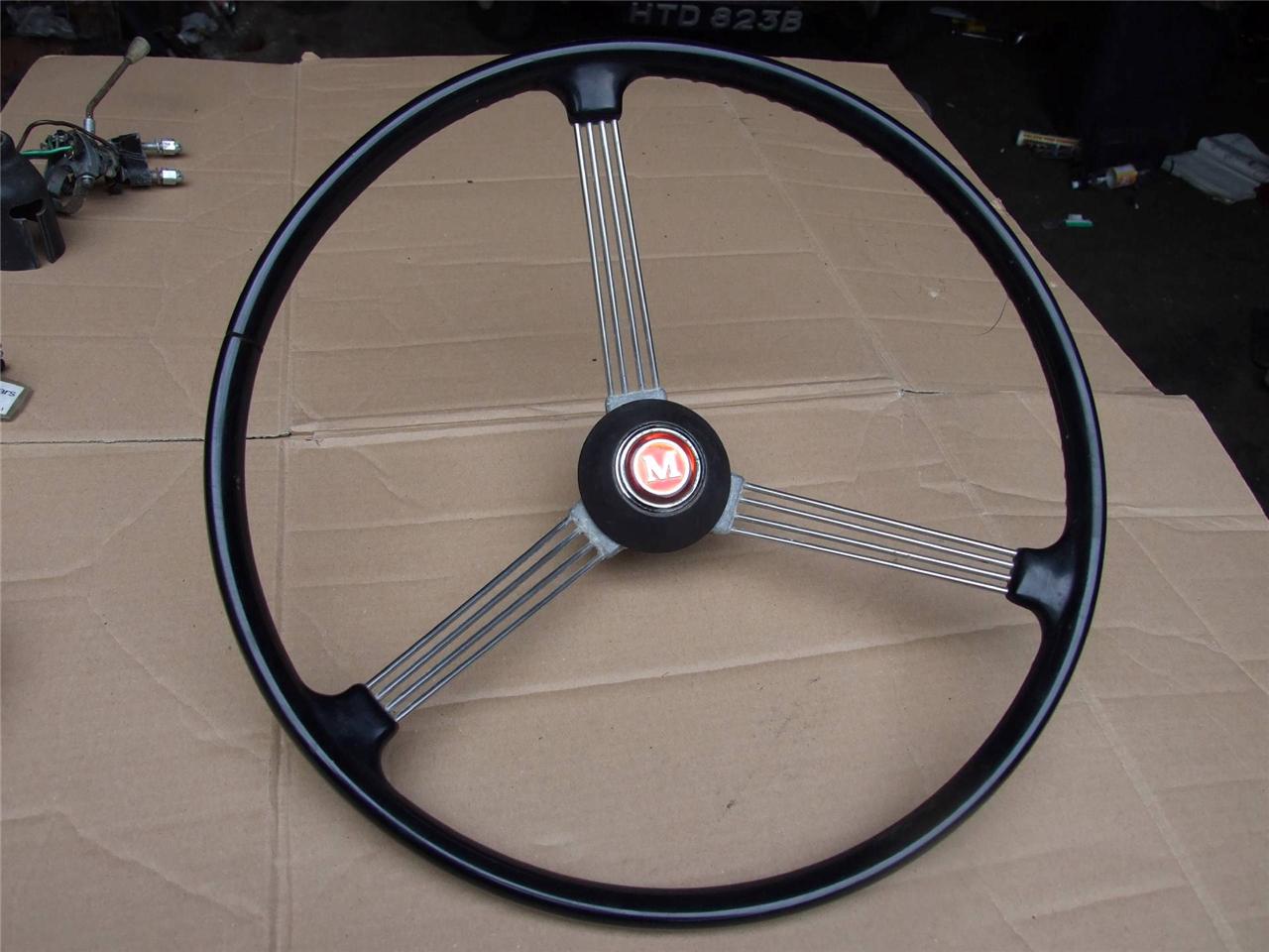 MORRIS MINOR 1000 + TRAVELLER BANJO STEERING WHEEL eBay