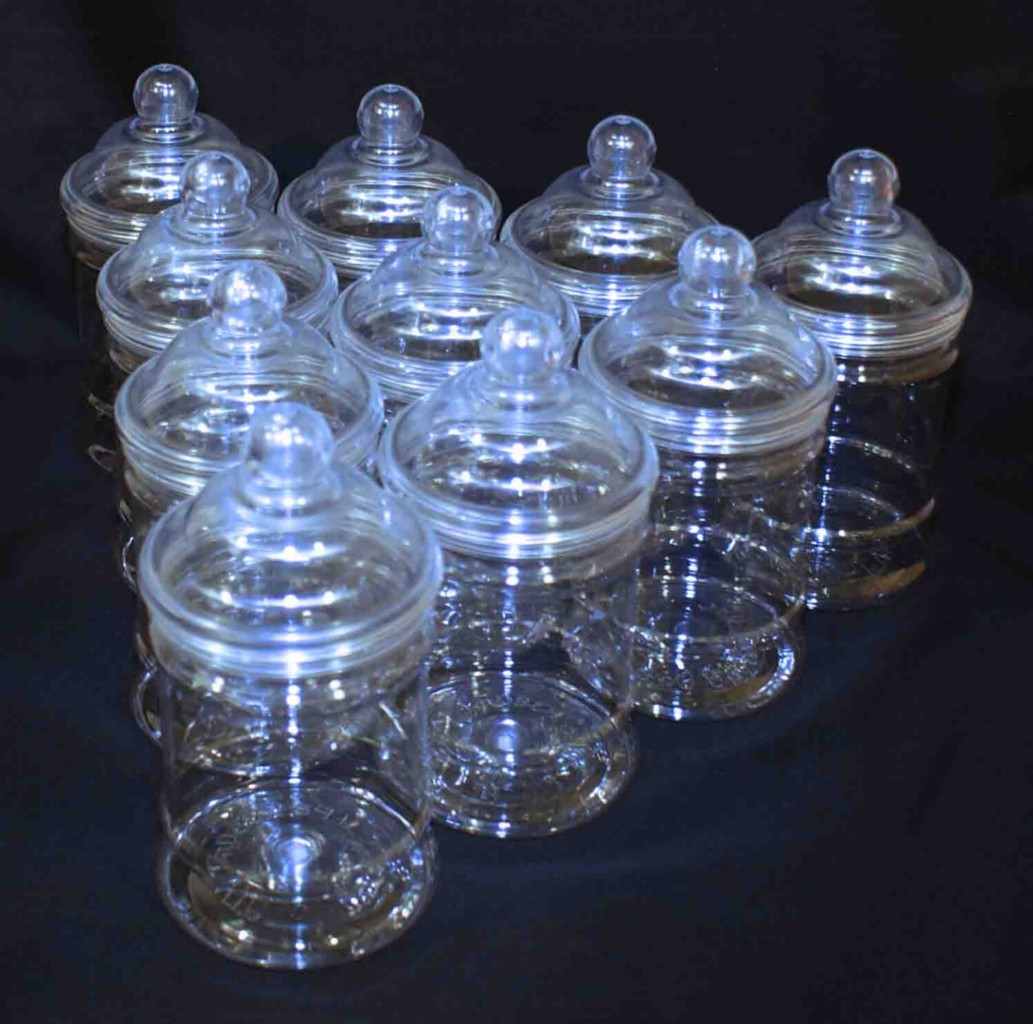 10 x PLASTIC VICTORIAN STYLE CANDY SWEET JAR WITH SCREW ON LID 500ml OR
