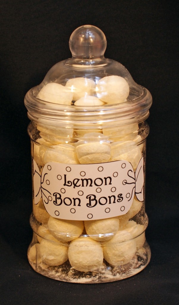 PLASTIC VICTORIAN STYLE 380ml SWEET JAR FILLED WITH YOUR CHOICE OF SWEETS CANDY - Picture 9 of 22