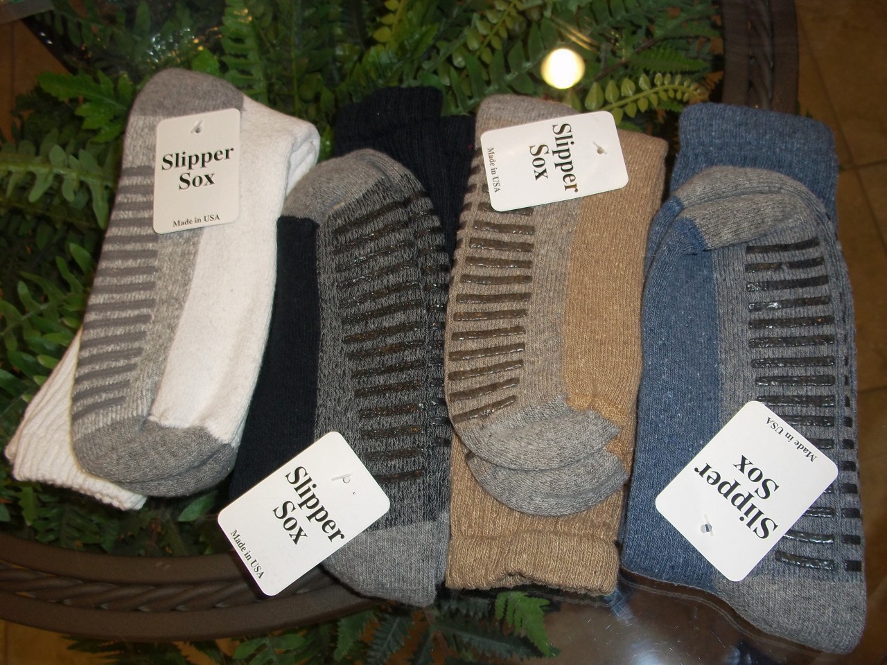 NEW Mens Gripper Slipper Socks Size 1013 Crew Cotton Blend Combine