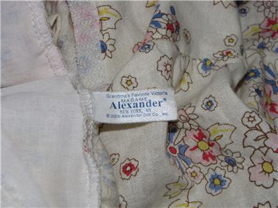 Madame Alexander Baby Dolls on Favorite Victoria Madame Alexander Doll Baby Original Outfit Ebay