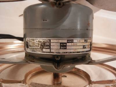 VINTAGE NUTONE Kitchen Exhaust Fan #830-831 MID CENTURY MODERN Chrome