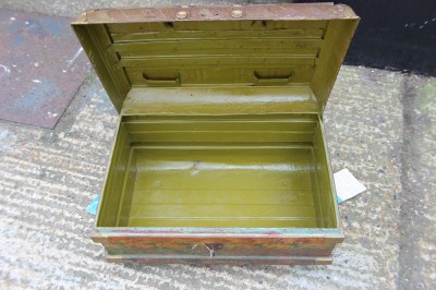 eBay: Very Nice Antique Painted Tin Trunk