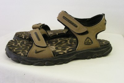 nike velcro sandals