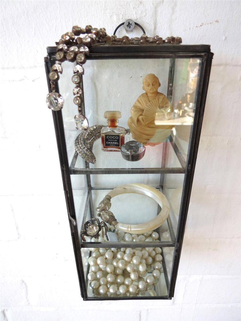 Wall Display Case Glass Table Jewellery Trinket Thimble Curio
