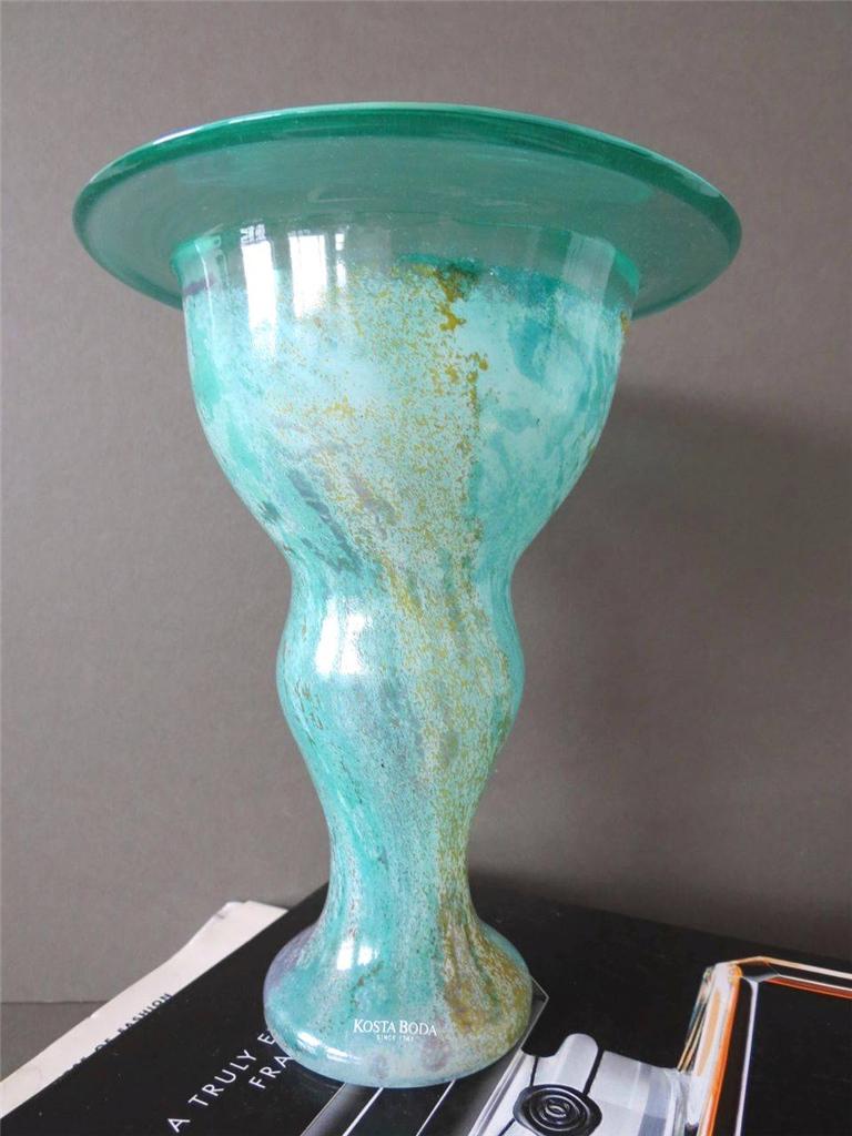 Vintage Kosta Boda Glass Vase Kjell Engman Artist Collection 49511