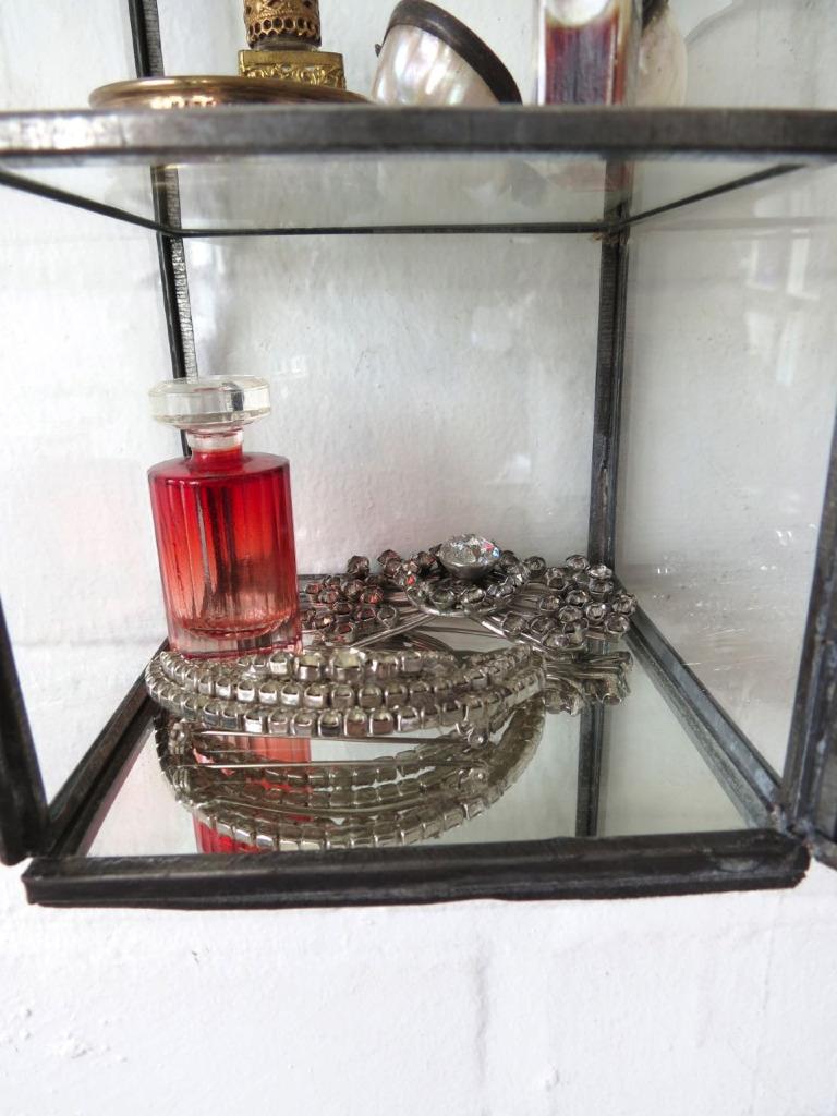 Wall Display Trinket Curio Mirrored Wall Shelf Thimble Trinket