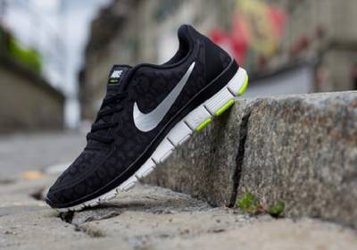 about NIKE FREE 5.0 V4 BLACK LEOPARD CHEETAH RUNNING SHOES Womens 6.5