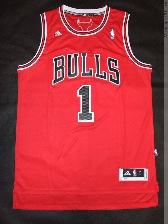 derrick rose bulls jersey swingman
