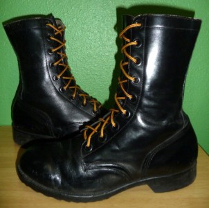 genesco combat boots