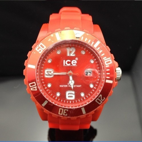 eBay Image Hosting at www.auctiva.com