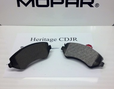 V Line Front Brake Pads 2001 2007 Chrysler Town Amp Country