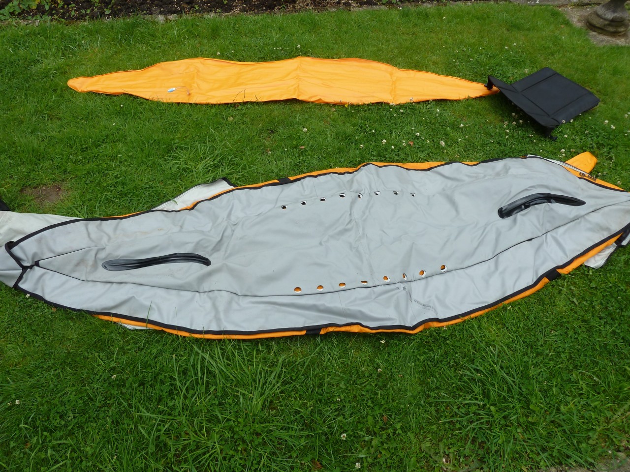 Stearns Outdoors IK 116 Self Bailing Inflatable Kayak | eBay