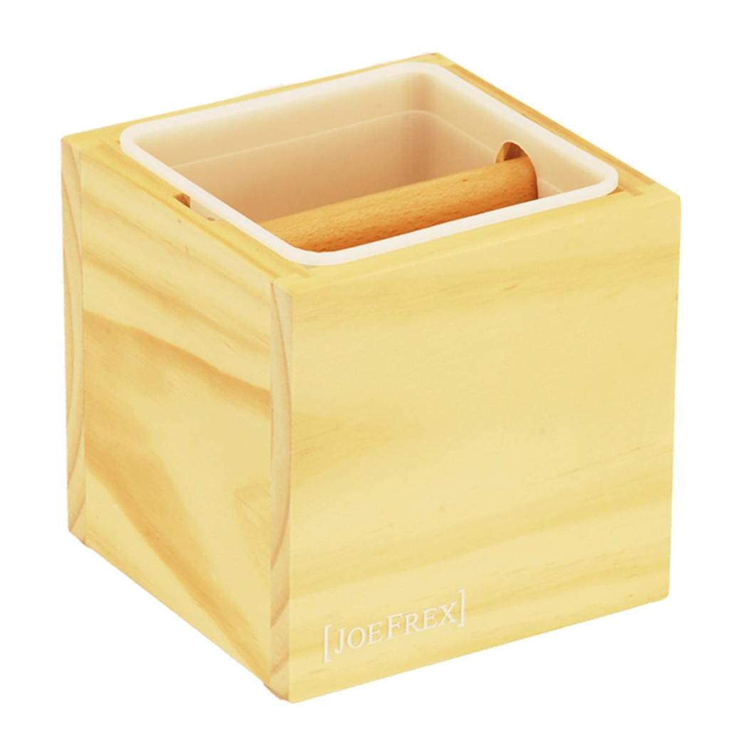 JoeFrex Wood Classic Espresso Knock Box Knocking Out Coffee Grounds 3