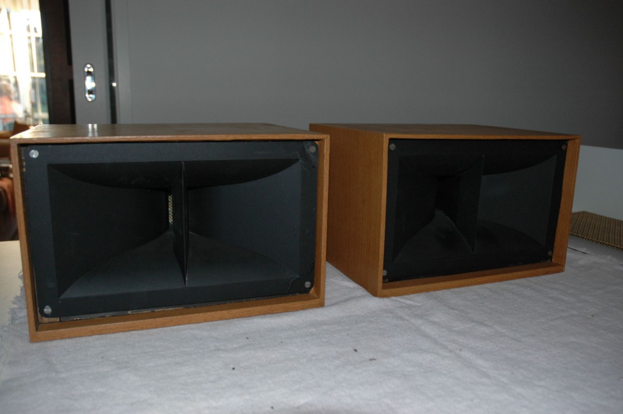 590101994_o.jpg