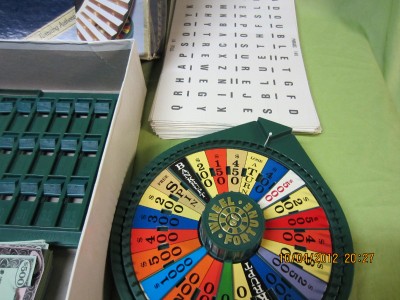 fortune wheel game 1986 deluxe 2nd edition pieces missing could