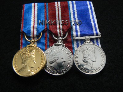 police medal jubilee golden miniature mounted diamond lsgc queens court set