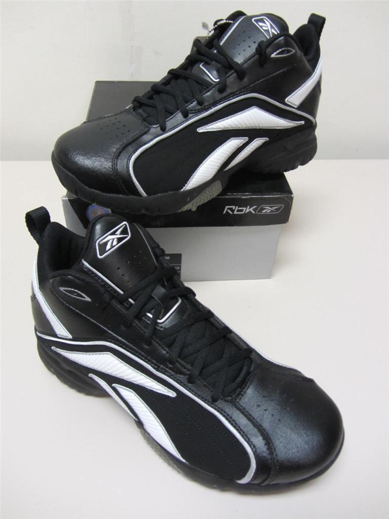 baseball cleats for turf fields