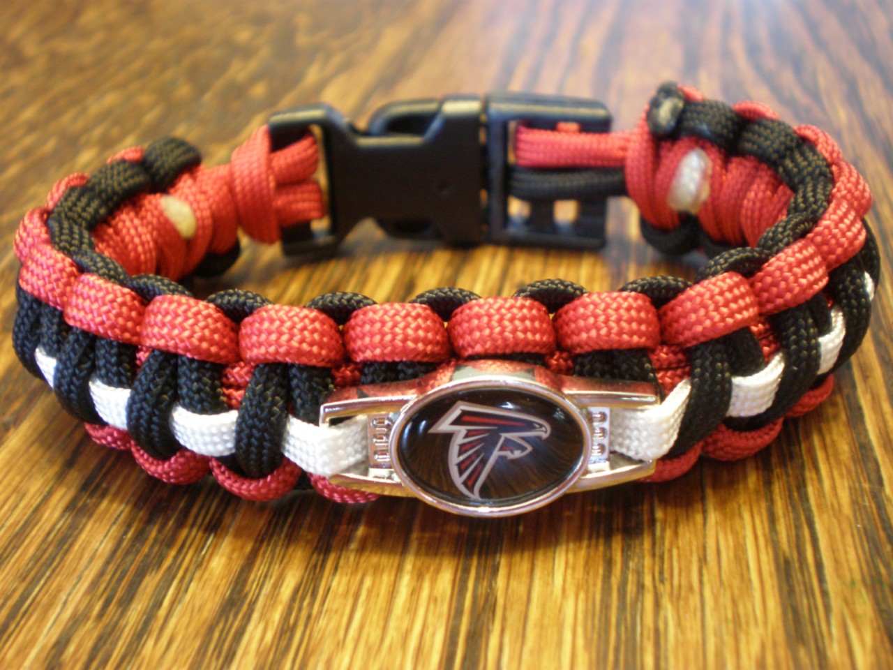 NFL Paracord Bracelet Custom Made, Official NFL Licensed Pendant, FreeShipping | eBay
