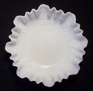 Vintage Anchor Hocking Milk Glass Covered Candy Dish Paneled Grape