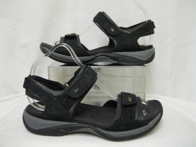 sanuk costco
