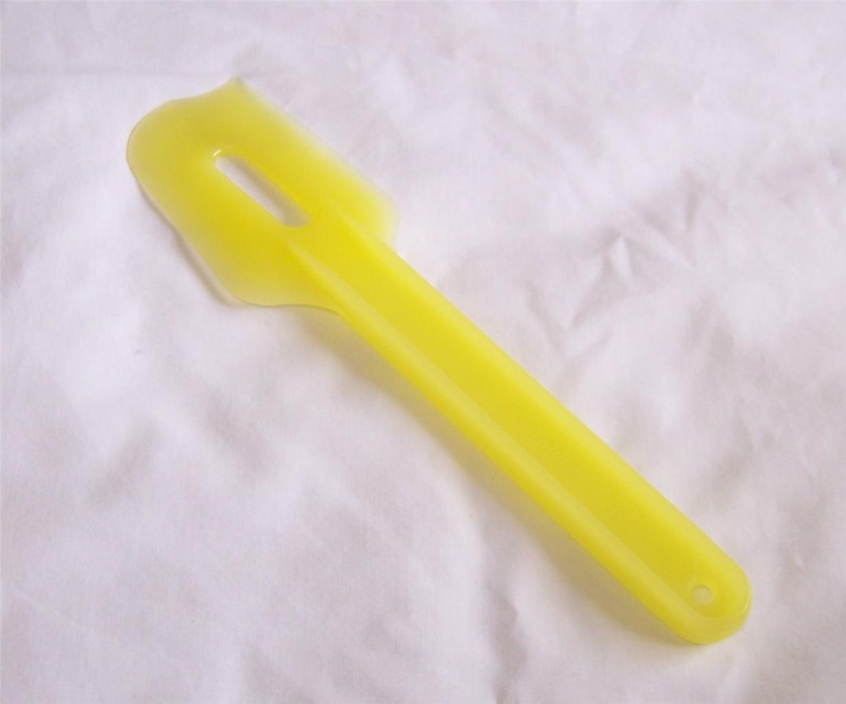 Tupperware Tiny Treasure Gadget Paddle Scraper Spatula eBay