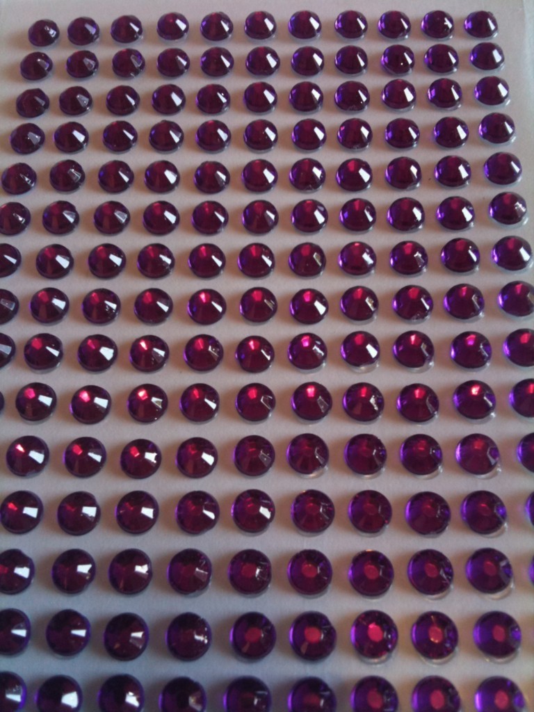 176 x 4,3 & 2mm Self Adhesive Diamantes,Stick On Rhinestone Gems.Sticky