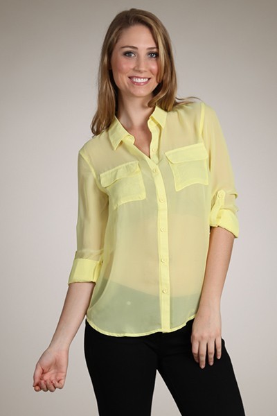 blouse with button
