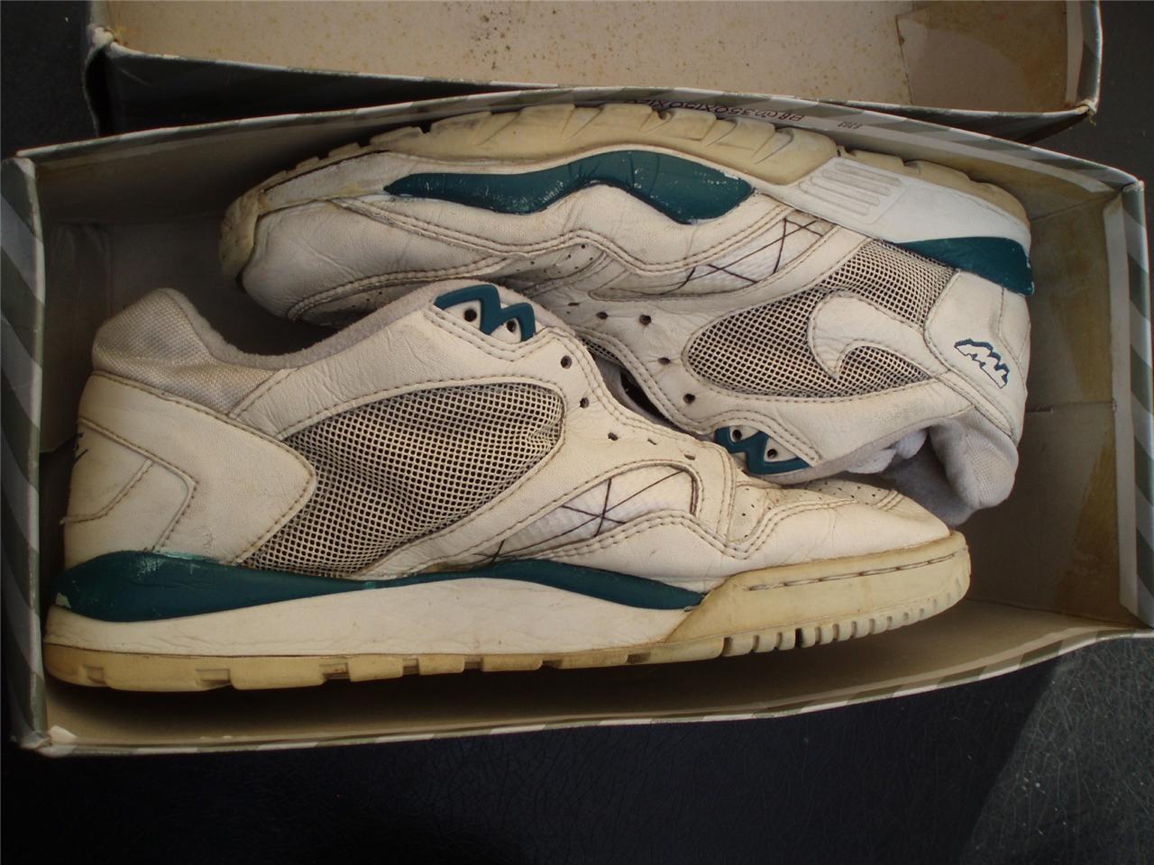 nike cross training shoes 1990